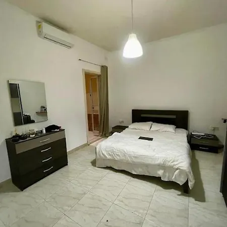 Casa 8 Min Da St Julian בית נופש