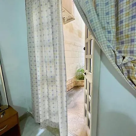 Casa 8 Min Da St Julian בית נופש מסידה